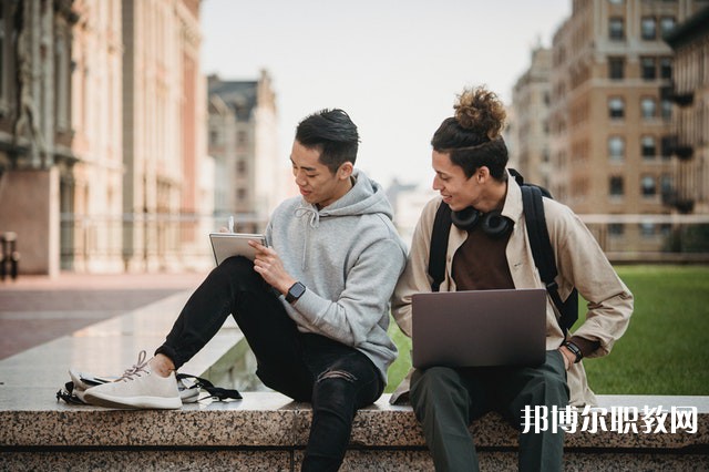 廣東哪里的職業(yè)中學能讀電子專業(yè) 廣東哪里的職業(yè)中學能讀電子專業(yè)