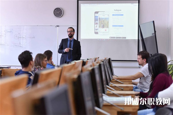 廣西哪里的職業(yè)學(xué)校能讀新能源汽車運(yùn)用與維修專業(yè) 廣西哪里的職業(yè)學(xué)校能讀新能源汽車運(yùn)用與維修專業(yè)