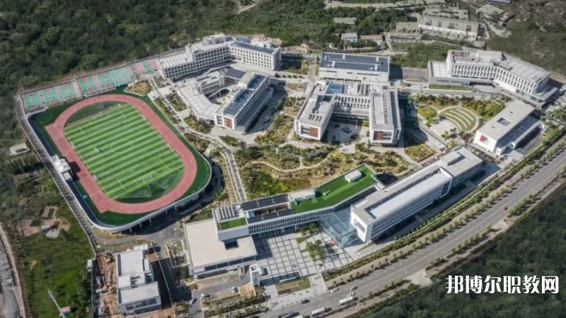 青島西海岸新區(qū)職業(yè)中等專業(yè)學校招生簡章2024年