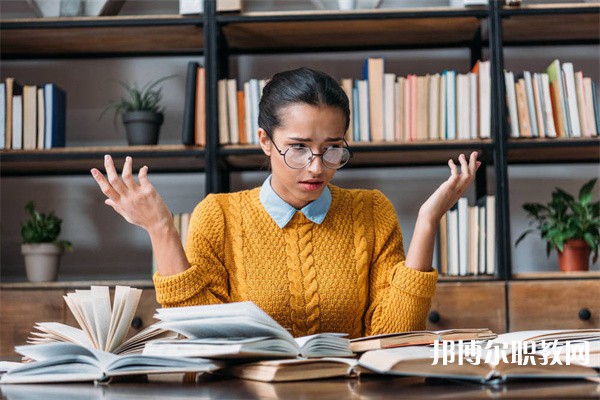 四川哪里的中專學(xué)校能讀機械加工技術(shù)專業(yè) 四川哪里的中專學(xué)校能讀機械加工技術(shù)專業(yè)