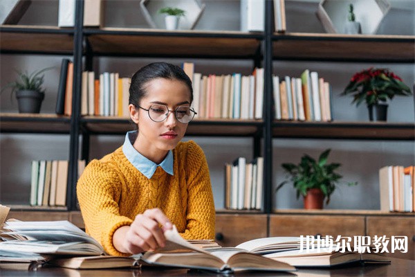 四川哪里的職教中心能讀電子技術(shù)應(yīng)用專業(yè) 四川哪里的職教中心能讀電子技術(shù)應(yīng)用專業(yè)