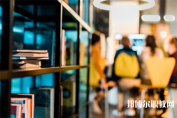 四川哪里的中職學(xué)校能讀教育類(lèi)專(zhuān)業(yè) 四川哪里的中職學(xué)校能讀教育類(lèi)專(zhuān)業(yè)