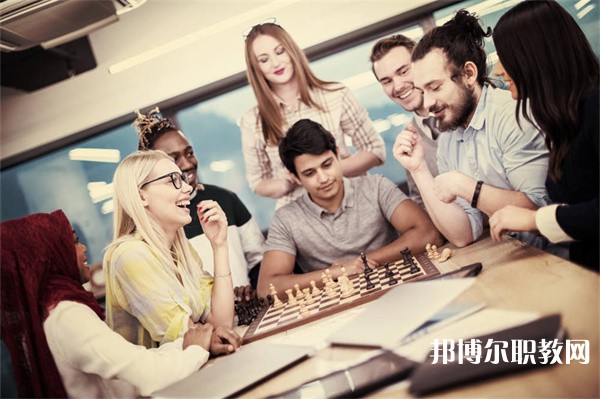 四川哪里的職業(yè)中學(xué)能讀建筑室內(nèi)設(shè)計專業(yè)