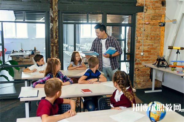 四川哪里的職業(yè)中學(xué)能讀機械制造與自動化專業(yè)