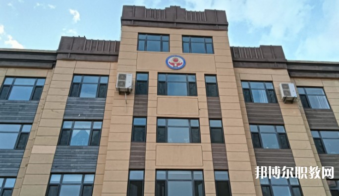 瓦房店市機(jī)械制造中等職業(yè)技術(shù)學(xué)校怎么樣、好不好