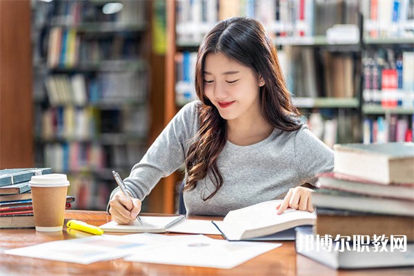 貴州哪里的職業(yè)中學(xué)能讀電子商務(wù)專業(yè) 貴州哪里的職業(yè)中學(xué)能讀電子商務(wù)專業(yè)