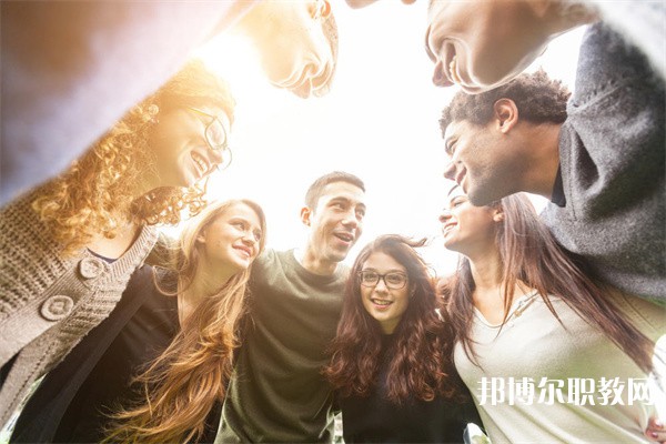 貴州哪里的職教中心能讀機(jī)械加工技術(shù)專業(yè) 貴州哪里的職教中心能讀機(jī)械加工技術(shù)專業(yè)