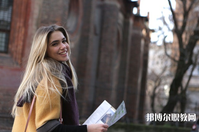 貴州哪里的中職學(xué)校能讀軌道交通專業(yè) 貴州哪里的中職學(xué)校能讀軌道交通專業(yè)