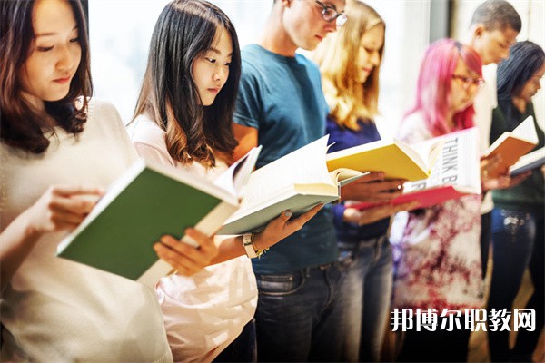 貴州哪里的中職學(xué)校能讀音樂教育專業(yè) 貴州哪里的中職學(xué)校能讀音樂教育專業(yè)