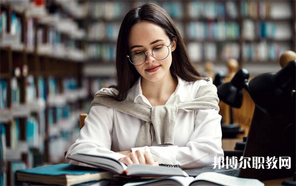 貴州哪里的中職學(xué)校能讀機械專業(yè)專業(yè) 貴州哪里的中職學(xué)校能讀機械專業(yè)專業(yè)