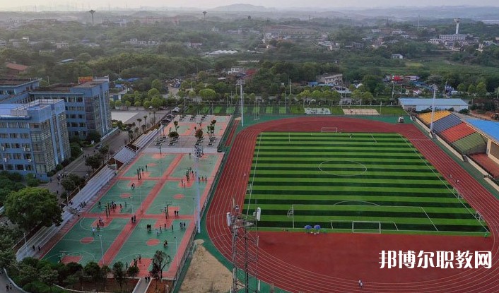 湘潭市工業(yè)貿(mào)易中等專業(yè)學(xué)校2024年招生錄取分?jǐn)?shù)線(2025參考)