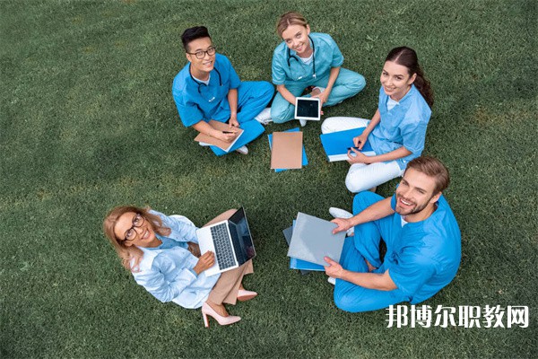 云南哪里的技工學(xué)校能讀焊接技術(shù)應(yīng)用專業(yè) 云南哪里的技工學(xué)校能讀焊接技術(shù)應(yīng)用專業(yè)