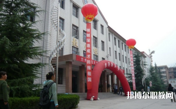 甘肅2025年鐵路學(xué)校錄取分?jǐn)?shù)線