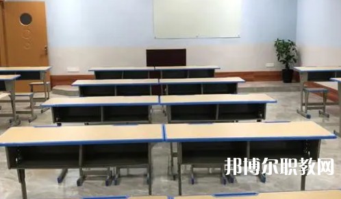 2025安慶公辦技工學(xué)校最新排名前三名單