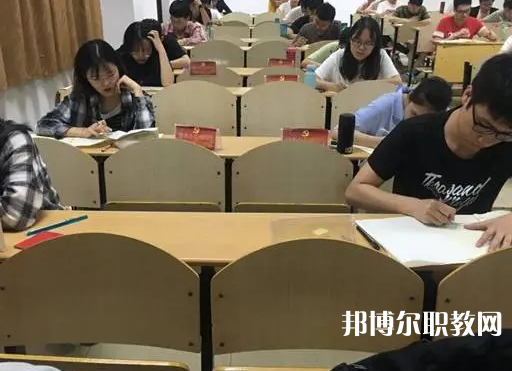 2025北京公辦技工學(xué)校最新排名前三名單