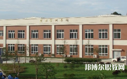 2025孝感公辦中專(zhuān)學(xué)校最新排名前三名單