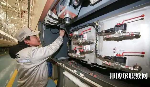 甘肅2025年鐵路學(xué)校學(xué)什么好