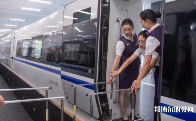 甘肅2025年鐵路學(xué)校學(xué)什么專業(yè)有前途