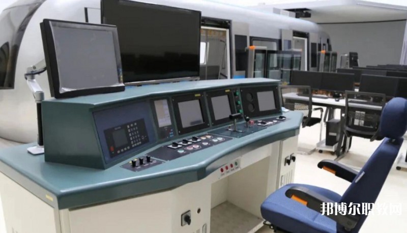 甘肅2025年鐵路學校有什么專業(yè)適合女生