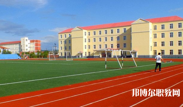 2025荊州技工學(xué)校最新排名前三名單