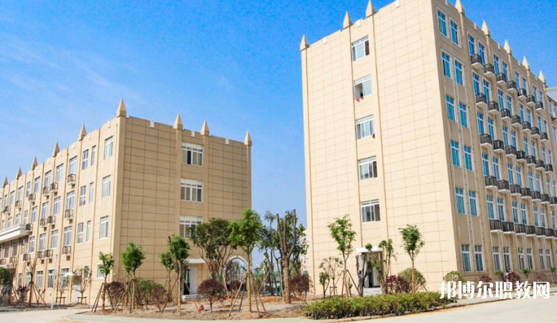 湖北2025年初中生可以考什么鐵路學(xué)校