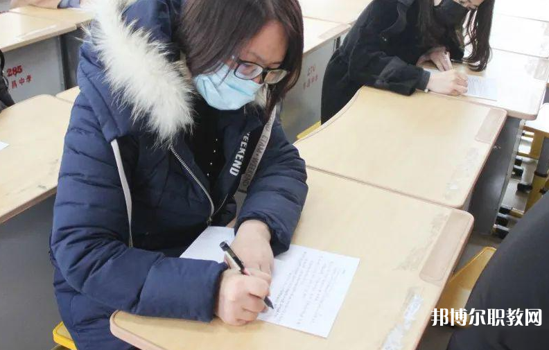 2025湘西中專學(xué)校最新排名前三名單