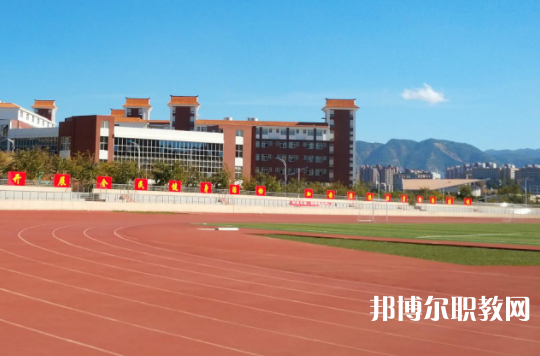 2025新鄉(xiāng)中專學(xué)校最新排名前三名單