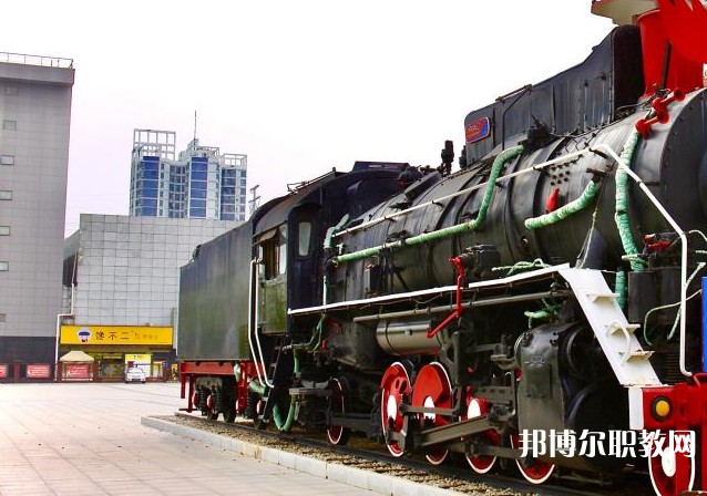 湖北2025年讀鐵路學(xué)校能考大學(xué)嗎