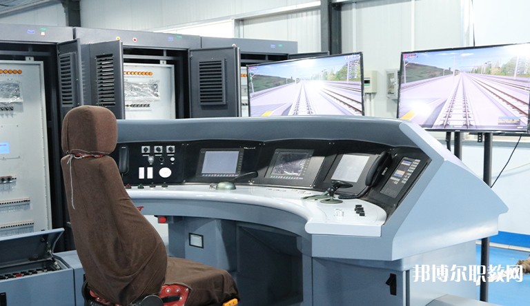 湖北2025年讀鐵路學(xué)校有沒有用