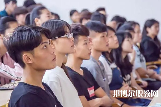 2025商丘中專學(xué)校最新排名前三名單