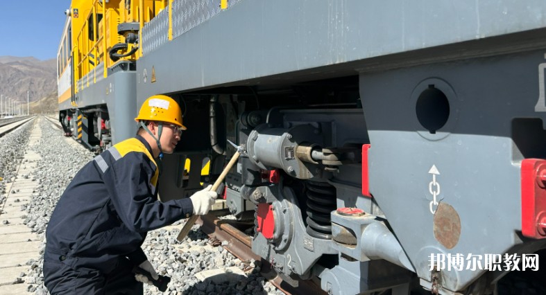 湖北2025年讀鐵路學(xué)校有什么專業(yè)