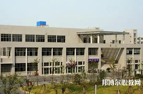 江蘇2025年初中生可以去讀什么鐵路學(xué)校