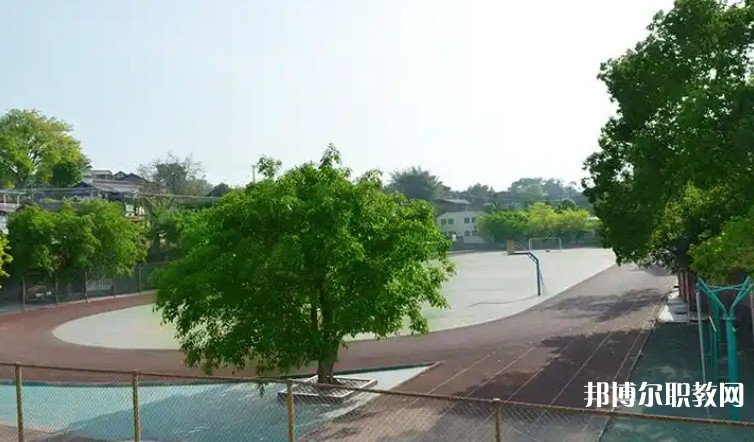 自貢2025年300分能上鐵路學(xué)校嗎