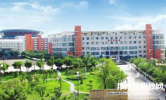 自貢2025年初中生能讀的鐵路學(xué)校