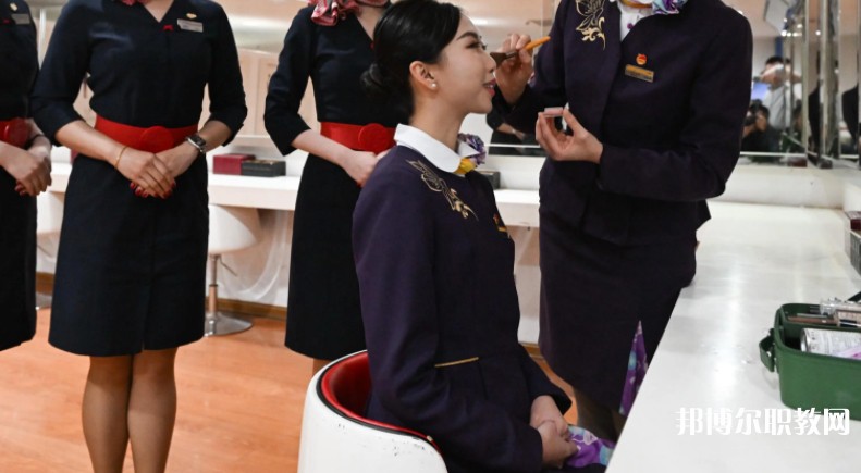 自貢2025年讀鐵路學(xué)校學(xué)什么專業(yè)好