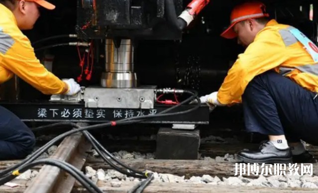 自貢2025年鐵路學(xué)校能學(xué)什么