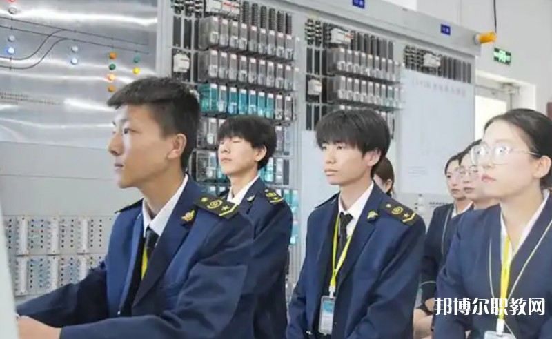 自貢2025年鐵路學(xué)校什么時候招生