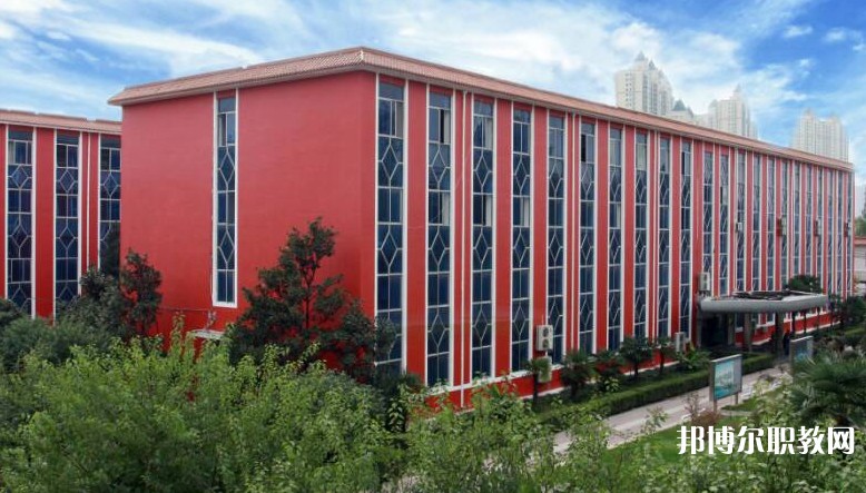 2025西安軍需工業(yè)學(xué)校多少錢 西安軍需工業(yè)學(xué)校各專業(yè)學(xué)費(fèi)收費(fèi)標(biāo)準(zhǔn)