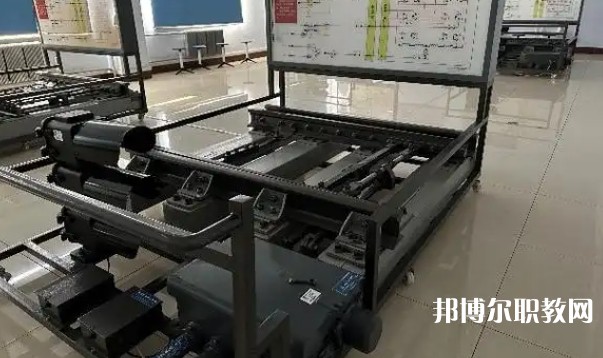 自貢2025年鐵路學(xué)校一般有哪些專業(yè)