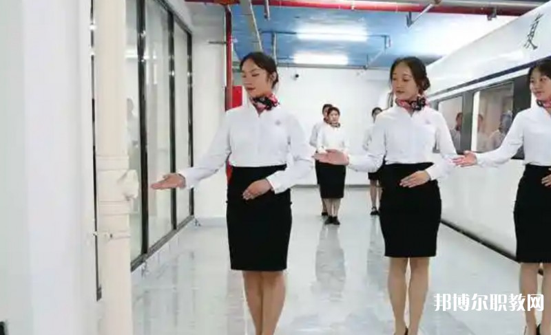 自貢2025年中專學(xué)鐵路學(xué)校有前途嗎