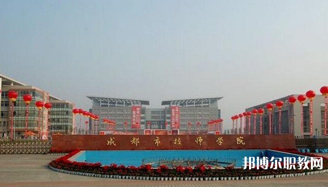 四川2025年女生初中畢業(yè)上電工學(xué)校